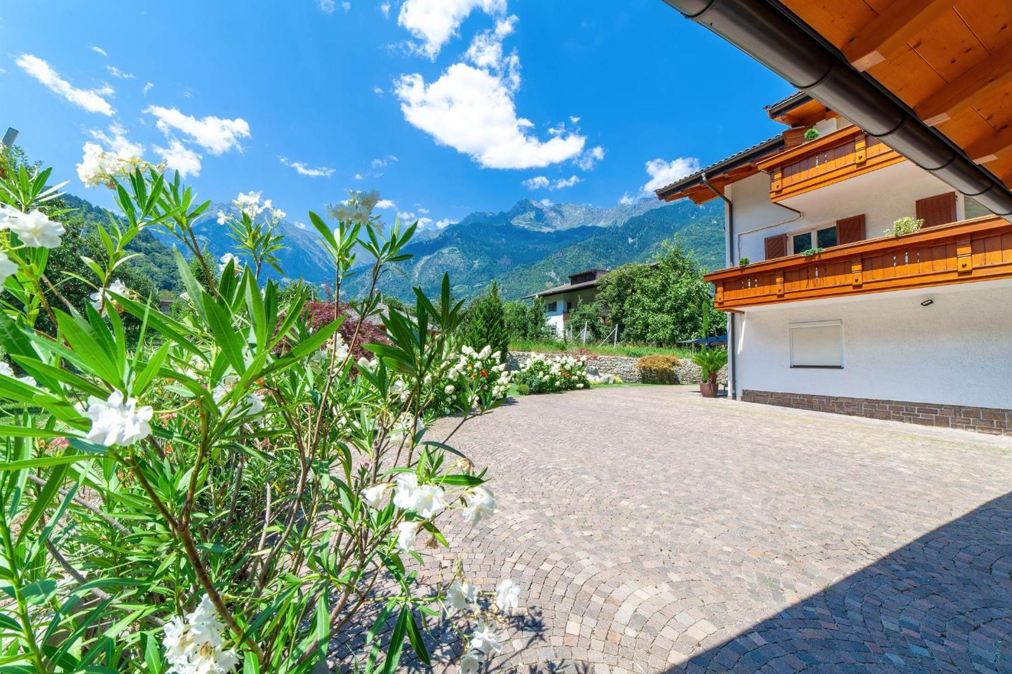 Appartementhaus Tratter Lagundo Exterior photo